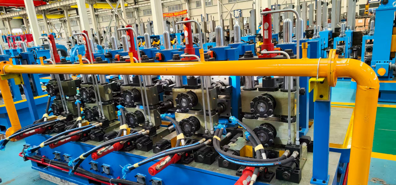 Quick-change-tube-mill-4